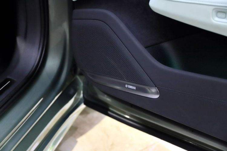 Used Zeekr 001 2025 WE Edition 100 kWh Rear-Wheel Drive
