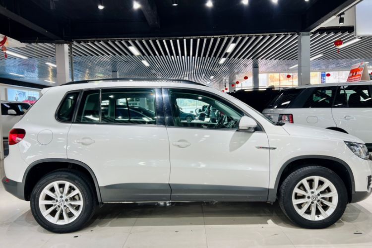 Used Volkswagen Tiguan 2016 300TSI Automatic All-Wheel Drive Fashion Vision Edition Exterior 4