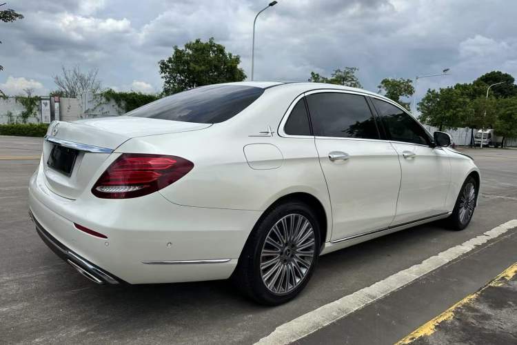 Used Mercedes-Benz E-Class 2020 E 300 L Luxury Model