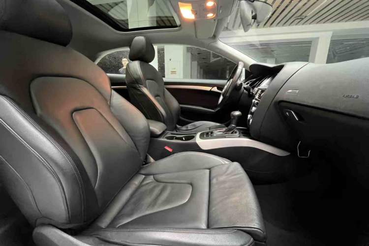 Used Audi A5 2016 Coupe 45 TFSI Ambition Edition
