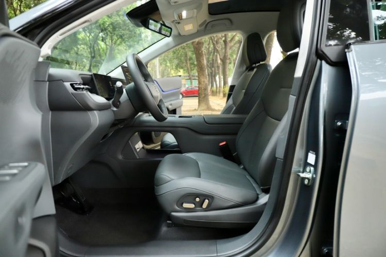 Used XPeng G6 2025 625 Long-Range Max Flagship Edition
