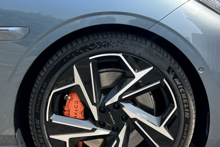 Used Lynk & Co Z10 2025 95 kWh 702 km All-Wheel Drive Intelligent Driving Ultra