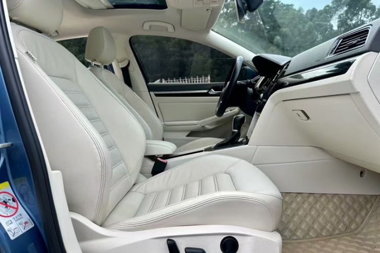 Used Volkswagen Lamando 2015 330TSI DSG Luxury Edition