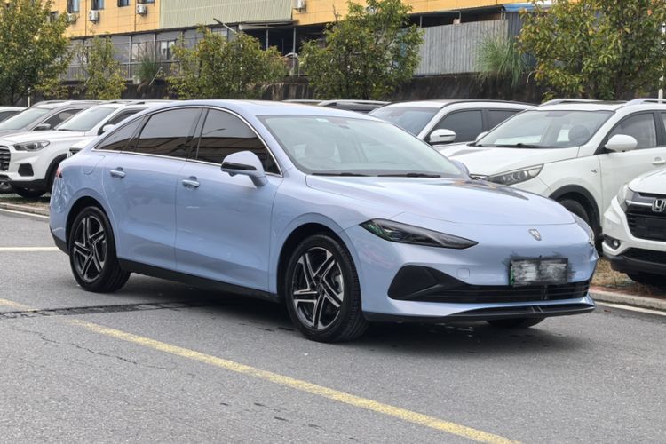 Used Roewe D7 2023 DMH 125km Excellence Edition