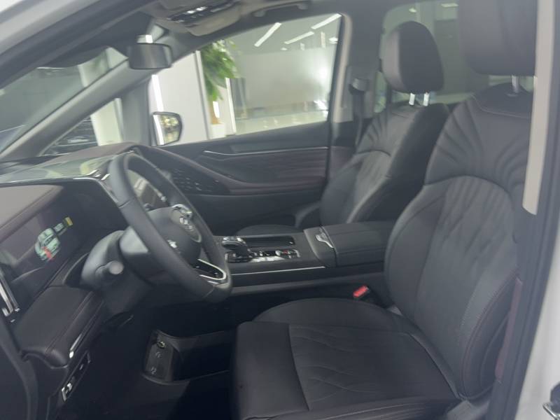 Used GAC Trumpchi M8 2024 Master Series 400T Prestige Edition — 6