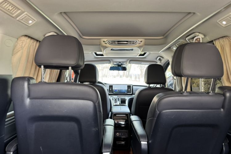 Used GAC Trumpchi M8 2021 Lingxiu Series 390T Deluxe Edition Interior 9