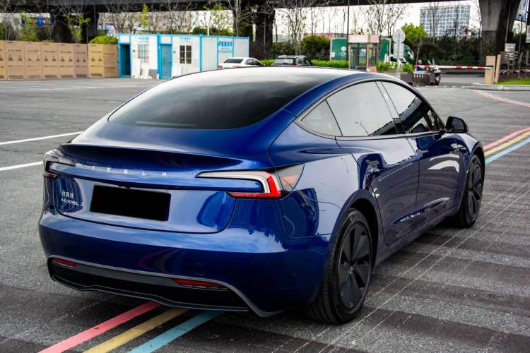 Used Tesla Model 3 2023 Rear-Wheel-Drive Version Exterior 6