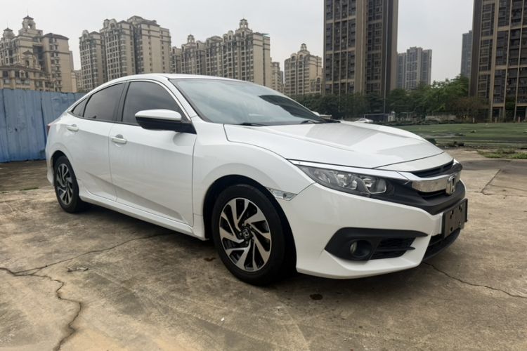 Used Honda Civic 2016 220TURBO CVT Luxury Edition
