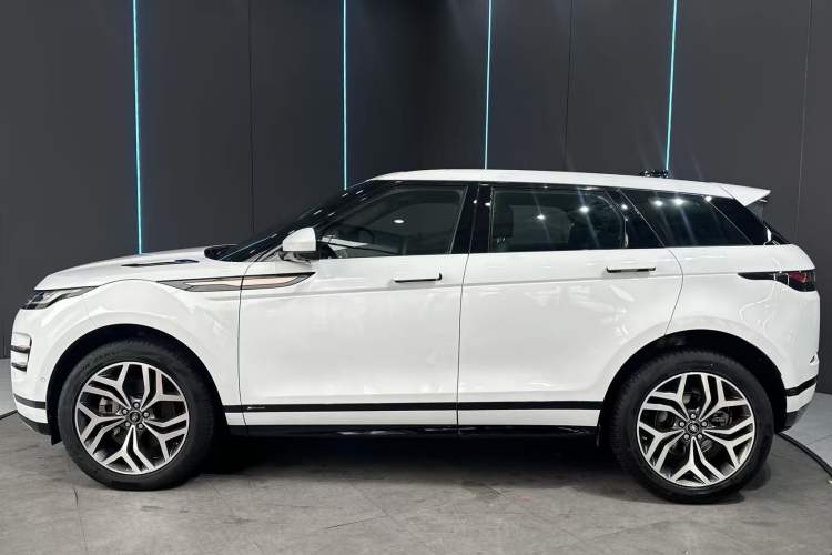 Used Land Rover Range Rover Evoque 2020 249 PS R-DYNAMIC SE Sport Technology Edition
