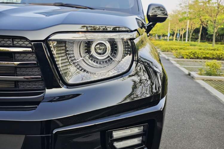 Used Tank 700 New Energy 2024 Hi4-T Extreme Edition Exterior 3