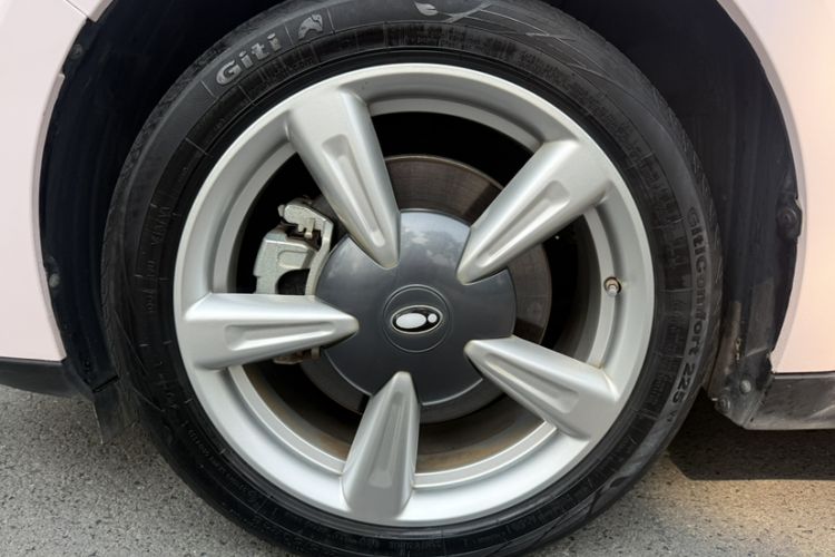 Used ORA Good Cat 2022 400km Standard Range Premium Version Lithium Iron Phosphate Exterior 2