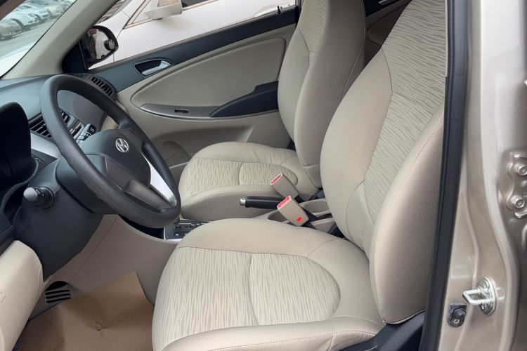 Used Hyundai Verna (older generation) 2014 1.4L Automatic Smart GLS
