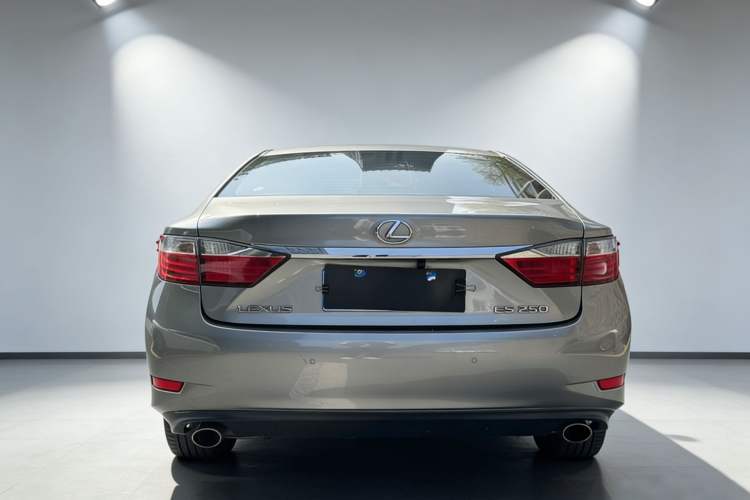 Used Lexus ES 2014 250 Elite Edition
