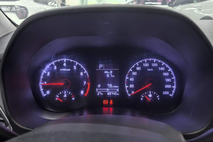 Used Hyundai Verna RV 2017 1.4L Automatic Cool Edition GLS China V Emission Standard