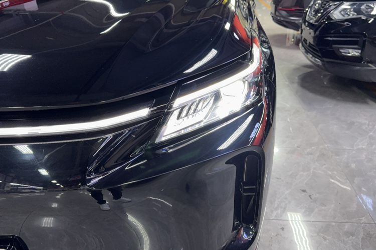 Used Landian E5 PLUS 2025 165 km Long-Range Version PLUS 7-Seater