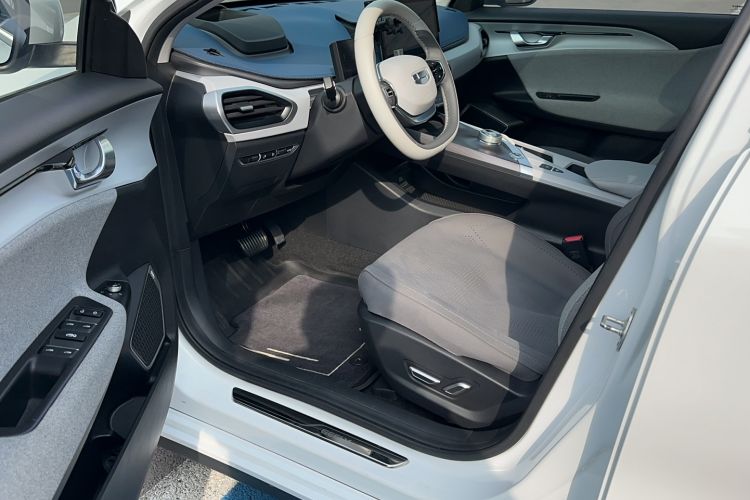 Used Geometry A 2019 Upgraded Model High-Performance Standard Range Power Cube Version