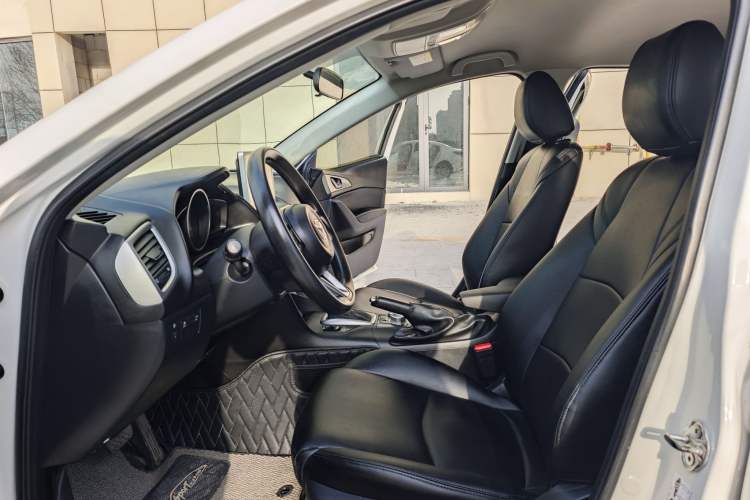 Used Mazda 3 Axela 2017 Sedan 1.5L Automatic Comfort Model Emission Standard China V