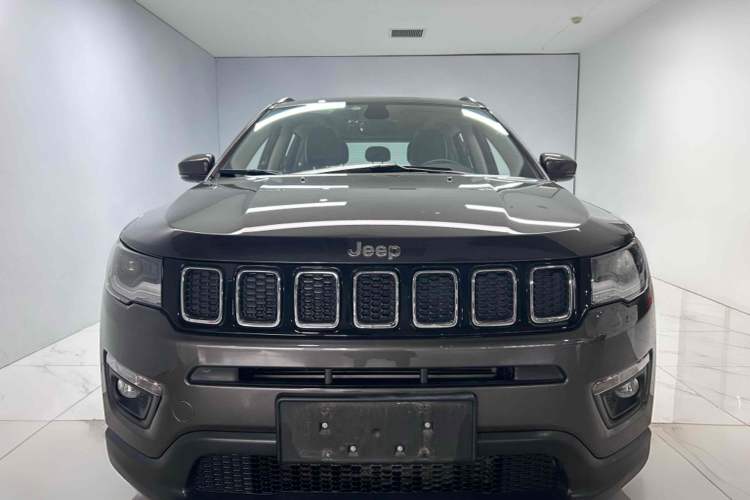 Used Jeep Compass 2017 200T Automatic Family Edition Exterior 1