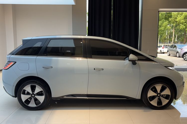 Used Baojun Cloud 2023 460 Max Lingxi Version
