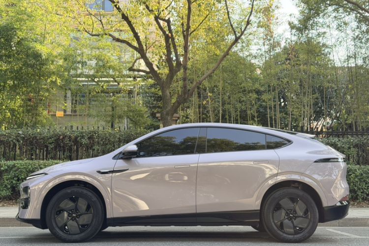 Used XPeng G6 2025 625 Long-Range Max Tech Edition
