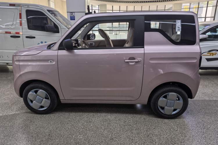 Used Geely Galaxy Panda 2023 Panda Mini 200km Endurance Bear