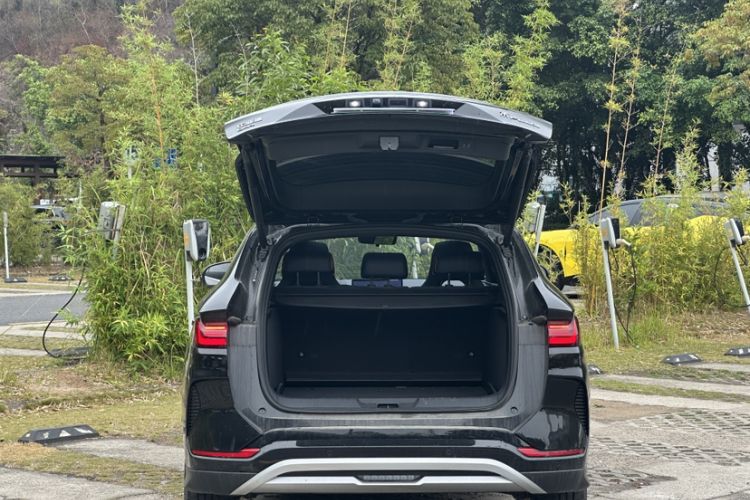 Used BYD Song PLUS New Energy 2023 Champion Edition DM-i 110KM Flagship Model