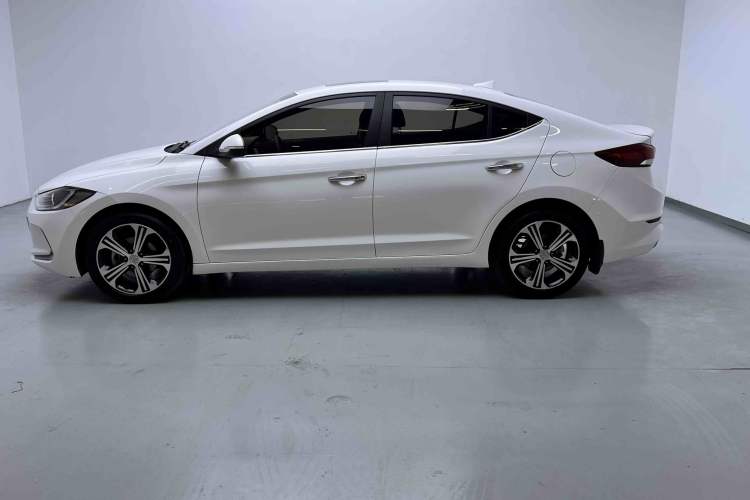 Used Hyundai Elantra (6th Generation / Lingdong) 2018 1.4T Dual-Clutch Xuan Dong · Dynamic Edition
