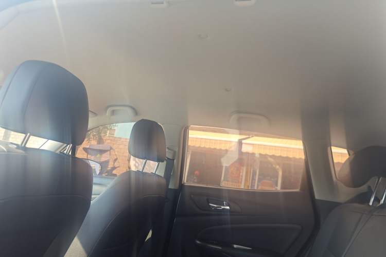 Used CHANGAN CS15 2016 1.5L Manual Fashion Edition