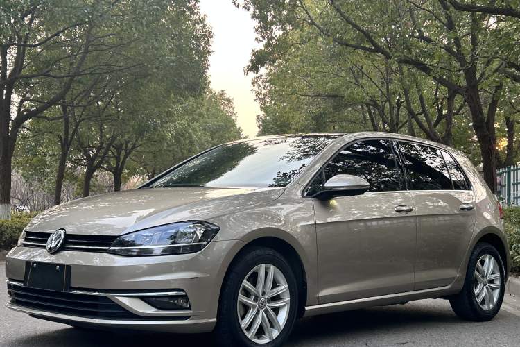 Used Volkswagen Golf 2019 200TSI DSG Comfort & Ambition Edition China VI Standard