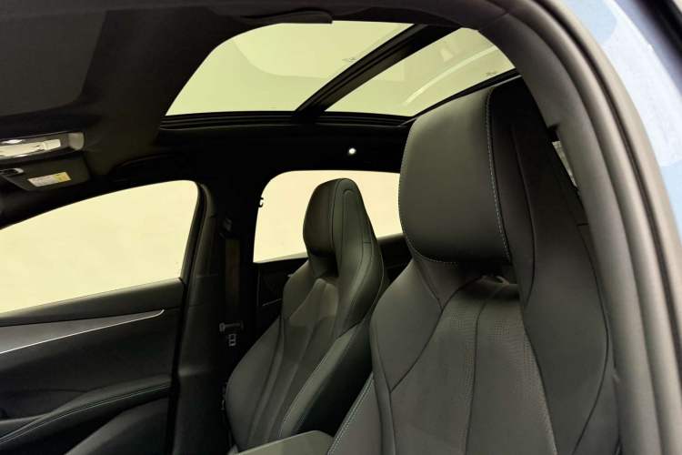 Used BYD Seal 06 New Energy 2025 DM-i Smart Drive 120KM Deluxe Model
