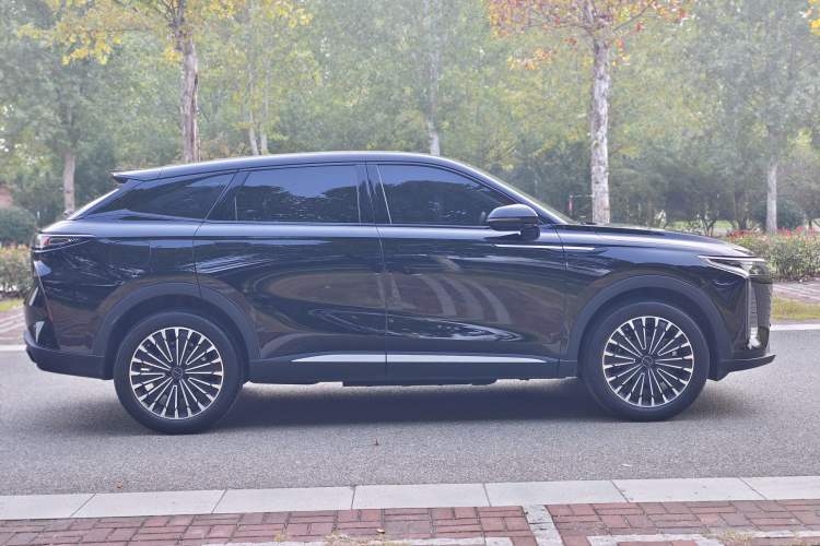 Used EXEED Stellar C-DM 2024 1.5T Long-Range Pro
