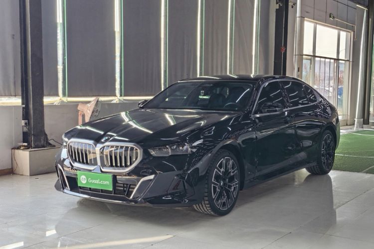 Used BMW 5 Series 2024 530Li Luxury Edition M Sport Package