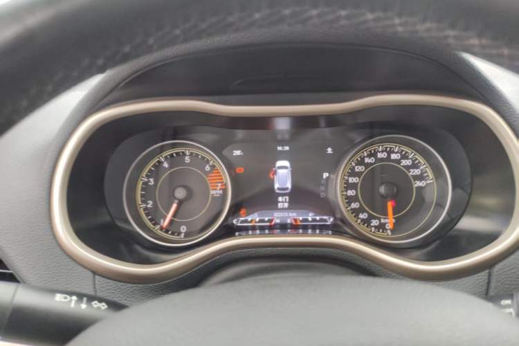 Used Jeep Cherokee 2017 2.0L Superior Edition