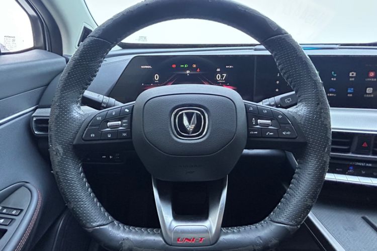 Used CHANGAN UNI-T 2020 1.5T Flagship Version Interior 3