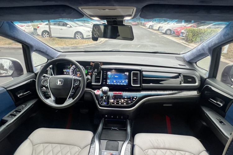 Used Honda Elysion 2019 2.0L Hybrid Comfort Edition
