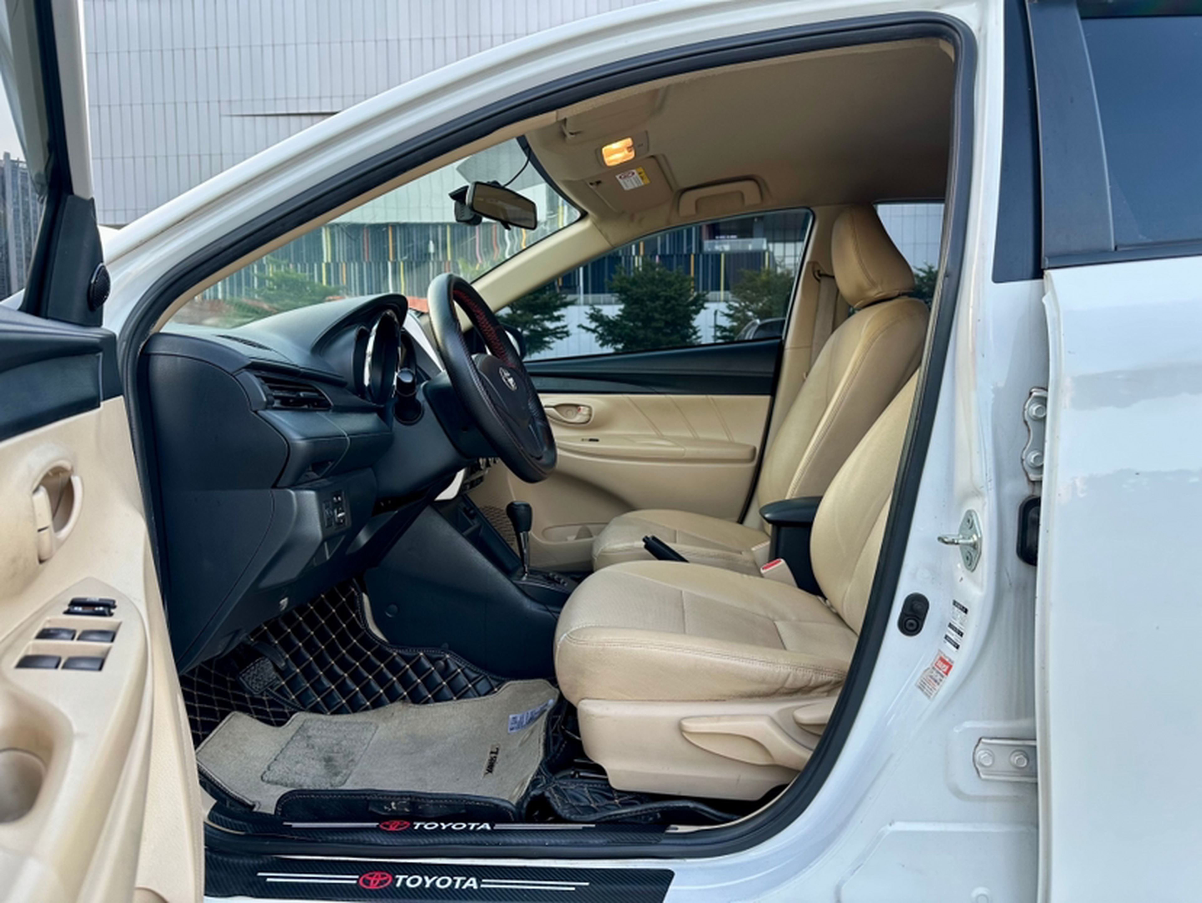 Avant de la voiture