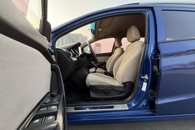 Used Baojun 310W 2017 1.5L Manual Comfort Version China V
