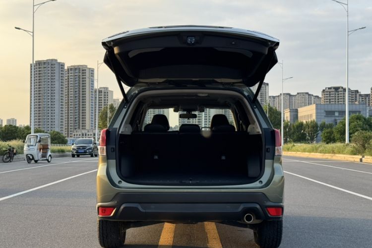 Used Subaru Forester 2021 2.0i Luxury Edition EyeSight