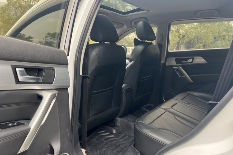 Used Haval H2 2018 Red-Label 1.5T Manual Two-Wheel Drive Elite Model
