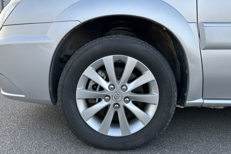 Used Buick GL8 2014 2.4L Executive Edition
