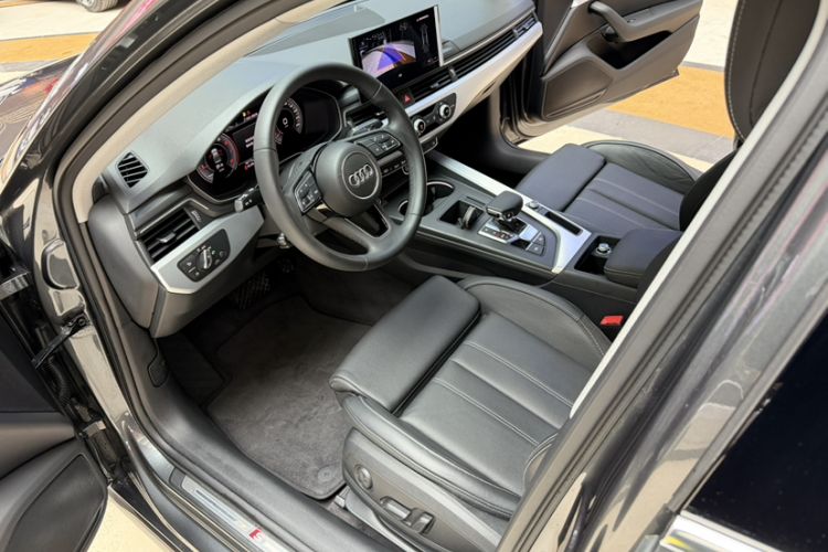 Used Audi A4L 2023 40 TFSI Fashion Dynamic Model Interior 9