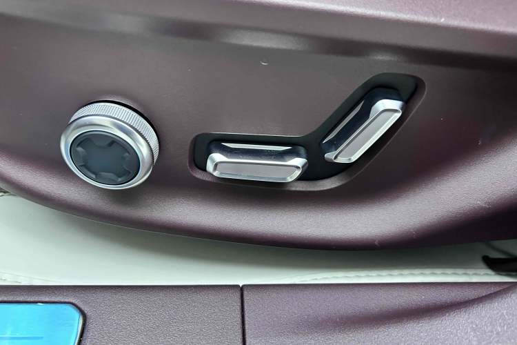 Used Zeekr X 2025 5-Seater Rear-Drive Version Interior 7