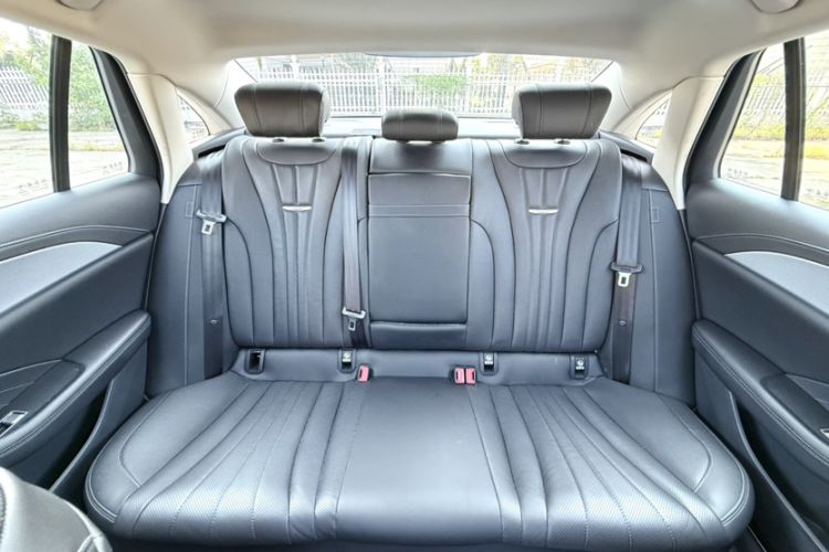 Used Hongqi H5 2023 1.5T HEV Smart Connect Flagship Edition