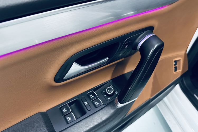 Used Volkswagen FAW-Volkswagen CC 2015 2.0 TSI Luxury Model
