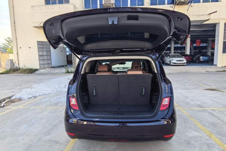 Used Buick GL6 2021 323T Mild Hybrid Connect Luxury Model