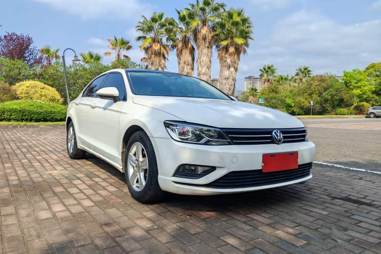 Used Volkswagen Lamando 2017 230TSI DSG Fashion Edition
