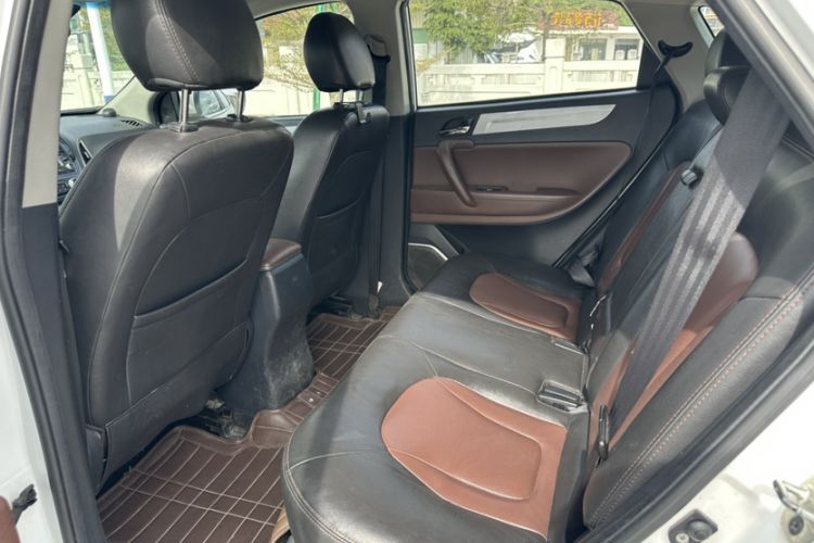 Used JAC Refine S5 2015 1.5T Automatic Elite Model
