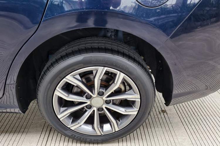 Used BYD Song MAX 2019 1.5T Automatic Smart Connect Ruiyi Sunroof Model 7 Seats China VI Standard
