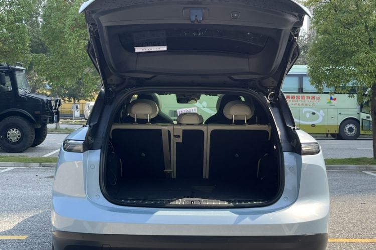 Used Nio ES6 2024 75 kWh
