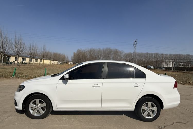 Used Volkswagen Santana 2016 1.4L Manual Fashion Edition Exterior 7